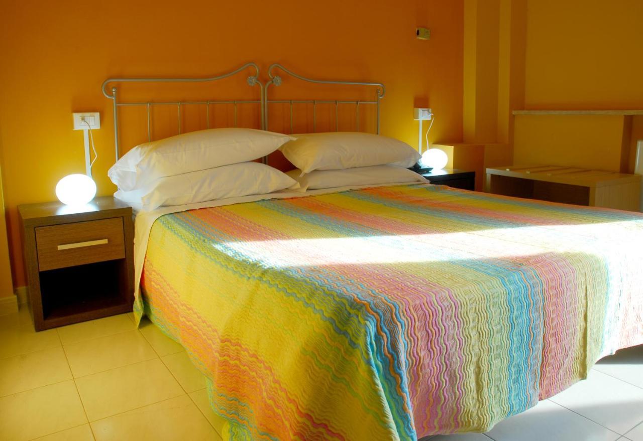 Hotel Michelangelo Teramo Eksteriør billede