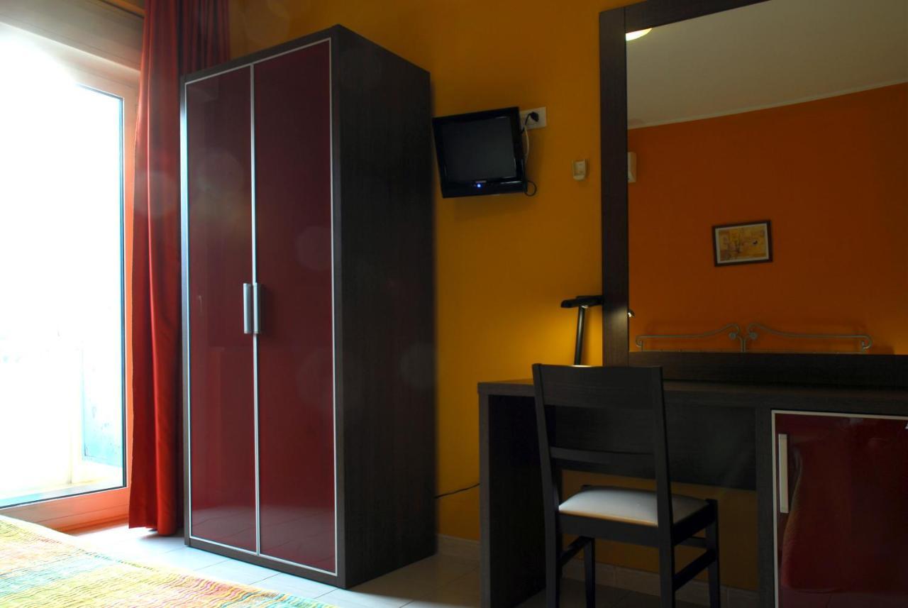 Hotel Michelangelo Teramo Eksteriør billede